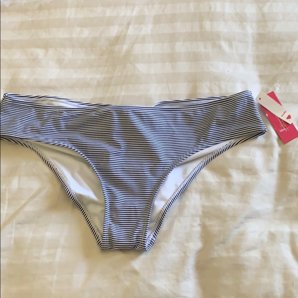 NWT Xhilaration cheeky swim bottom size XL